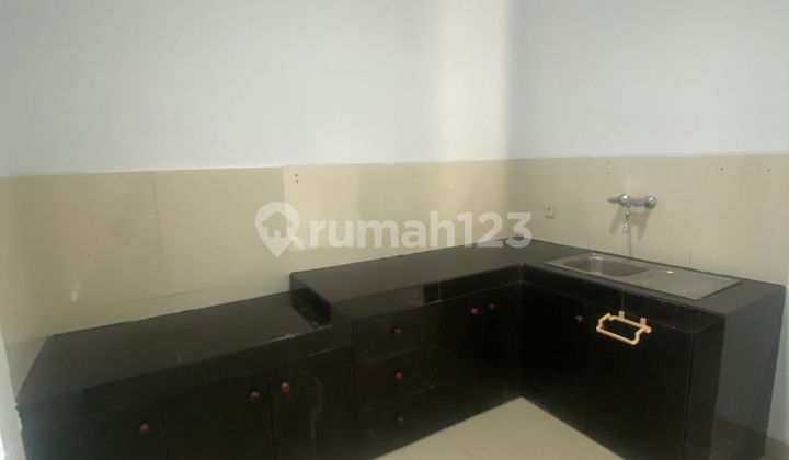 Disewain Rumah Green Lake City 2