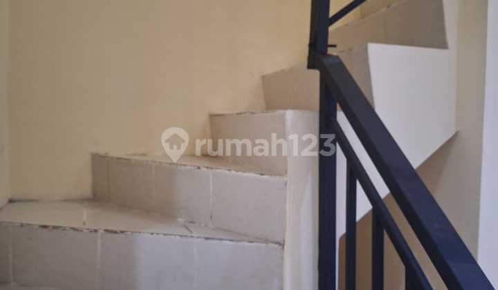 Disewa Rumah Golden Palem Siap Pakai Ada Ac ... 2