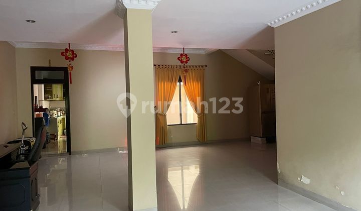 Jual Rumah Taman Palem Lestari Luas 230m Harga Bagusss