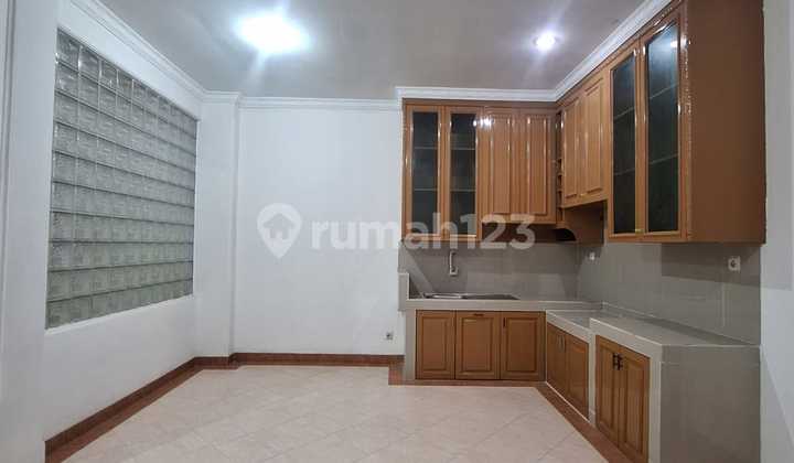 Dijual Rumah Taman Surya Siap Huni 2