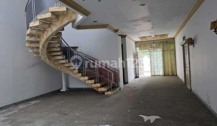 Dijual Rumah Lama Green Garden Sudah Kosong .... Mtt