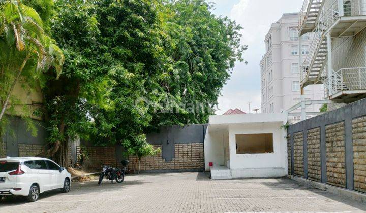 Gedung Raya Darmo 7