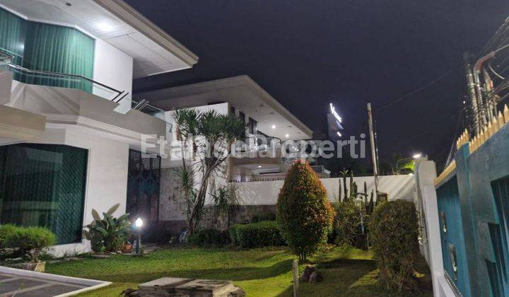 Disewakan rumah furnish di Kertajaya lokasi strategis 2