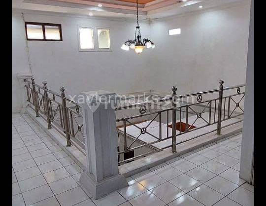 B U Dijual Rumah 2 Lantai di Wonorejo Selatan Surabaya 2