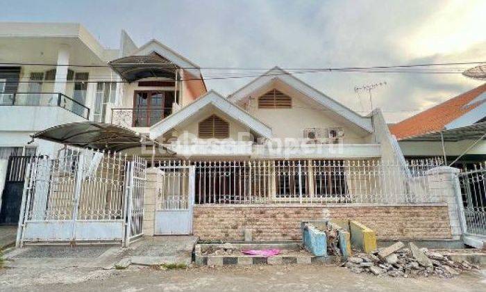 Jual Sewa Rumah 2 Lt Siap Huni di Dharmahusada Indah Utara 1