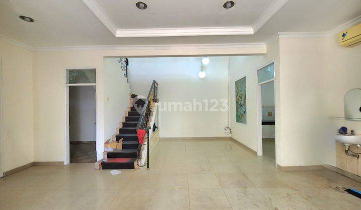 Dijual Rumah Mewah Singgasana Pradana Bandung 2