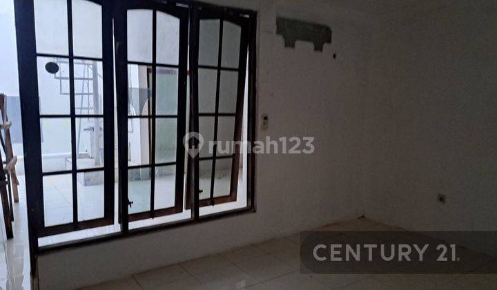 Rumah Strategis Harga Menarik Di Mampang Prapatan Jaksel 2