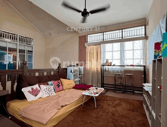 Dijual Rumah Di Bintaro Sektor 3A Strategis Harga Menarik