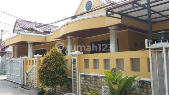 Dijual Rumah di Komplek Villa Anggrek , karang satria Bekasi 2