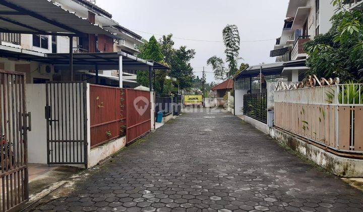 Rumah Modern Dalam Perum di Jakal Km 12 Dekat Kampus Uii Terpadu 2