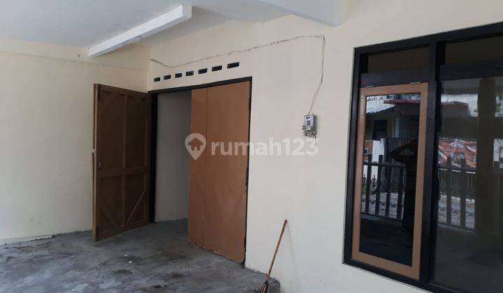 Rumah Siap Huni Dekat Ambarukmo Plaza Cocok Untuk Keluarga Atau Kantor Usaha 4