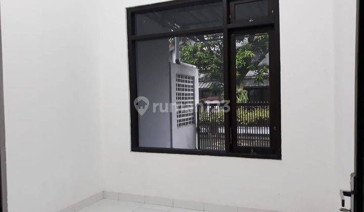Rumah Siap Huni Dekat Sekolah Olifant Dan Atmajaya Demangan Jogja 4