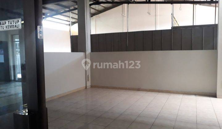Gedung Kantor Ada Gudang Parkir Luas Dekat Pusat Kota Jogja  10