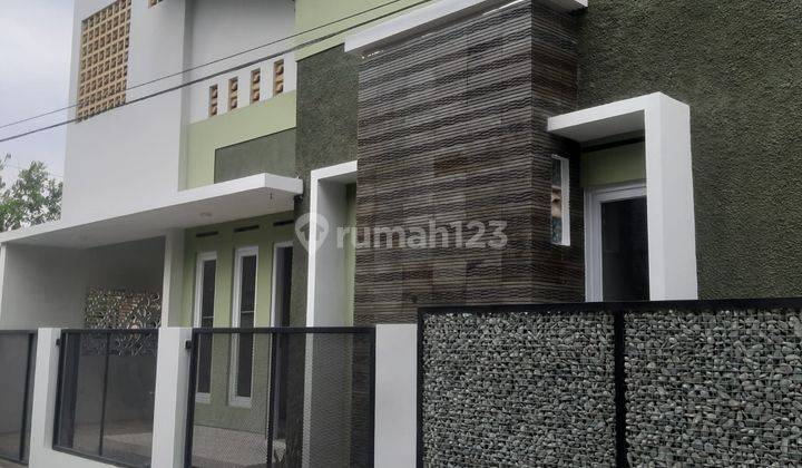 Rumah Modern Baru Siap Huni di Ambarketawang Sleman 2