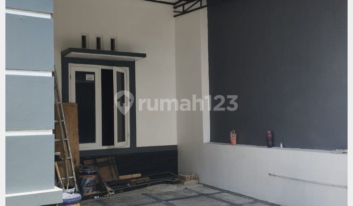 2-story house in a ready-to-occupy housing complex near Ambarukmo Plaza Mall 2