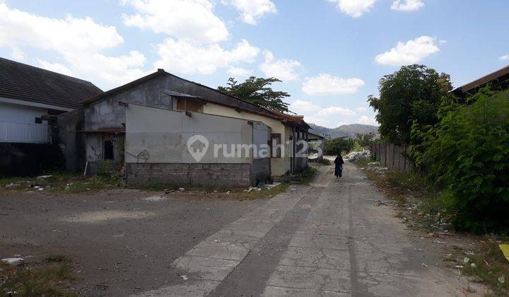 Gudang Dengan Lahan Tanah Luas Parkir Kontainner Masuk Pinggir Jalan Utama  1