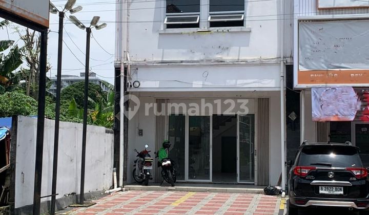 Strategic Shop House Suitable for Anything Near UPN, YKPN Campus and Pakuwon Mall Jogja Strategic Shop House Suitable for Anything Near UPN, YKPN Campus and Pakuwon Mall Jogja
