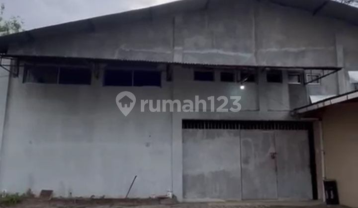 Disewakan Gudang Siap Pakai Dijalan Palagan KM 12 Disewakan Gudang Siap Pakai Dijalan Palagan KM 12