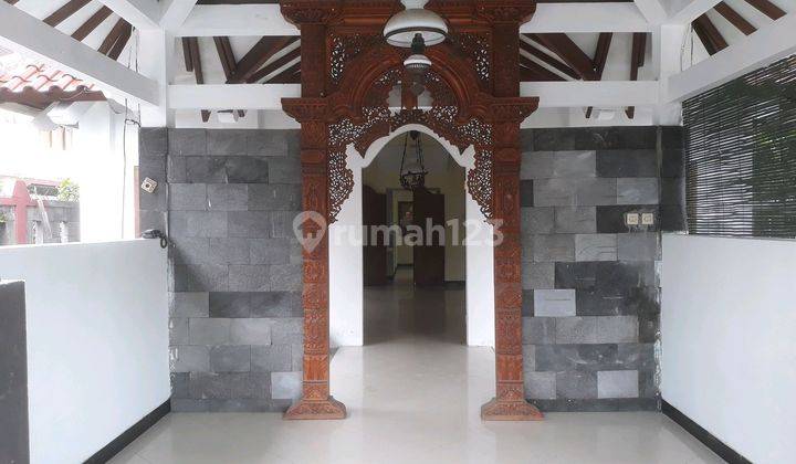 Rumah Cocok Untuk Kantor, Cafe/resto Dll Lokasi Strategis Dekat Pakuwon Mall 2