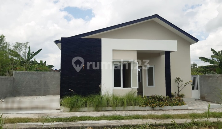 Rumah Baru  modern minimalis di Sendangtirto Sleman dekat jalan Wonosari