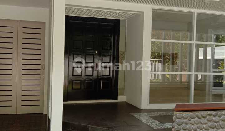 Well-Maintained Move-In Ready 4 Bedroom House Near Pondok Indah Mall 2
