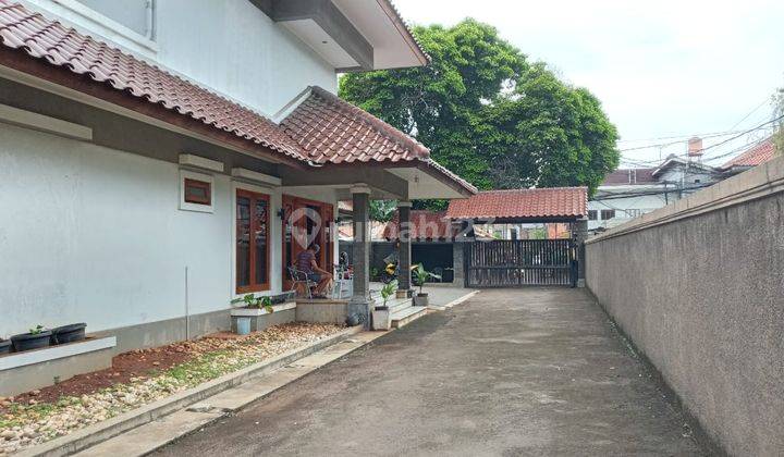 Dijual Rumah 2 Lantai Dengan 5 Kamar Tidur Di Lingkungan Yang Teduh Jakarta Selatan 2