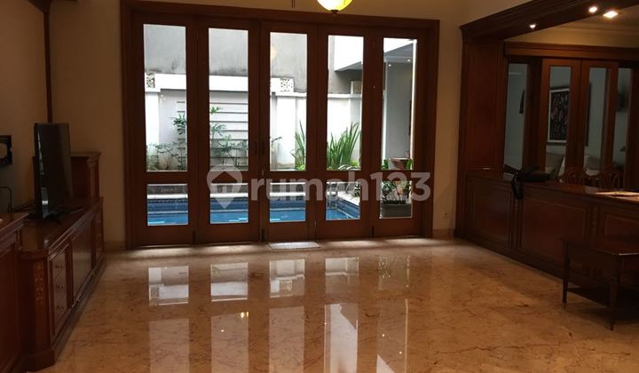 Rumah 3 Kamar Tidur Dalam Perumahan yang Teduh Pondok Indah