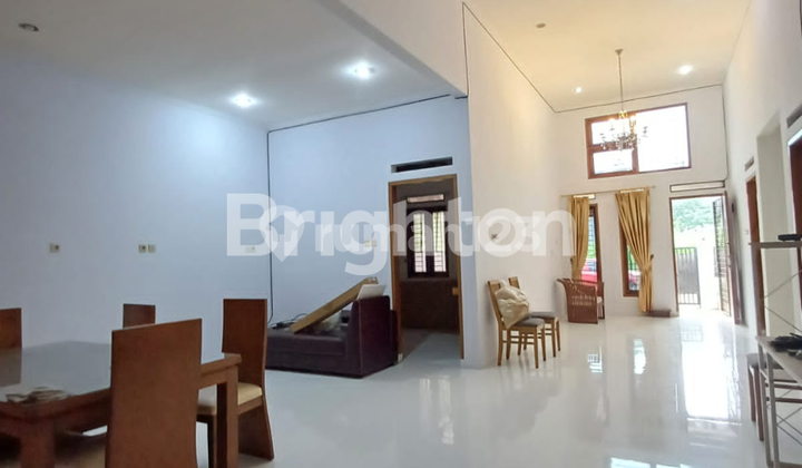 Rumah Dijual Dalam Perumahan Yang Teduh Lokasi Jombang Tangsel