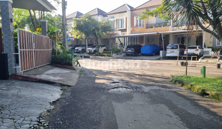 Beautiful, Well-Maintained, Ready-to-Live-In House with 3 Bedrooms Near the Cool Cilebut Station in Bogor.