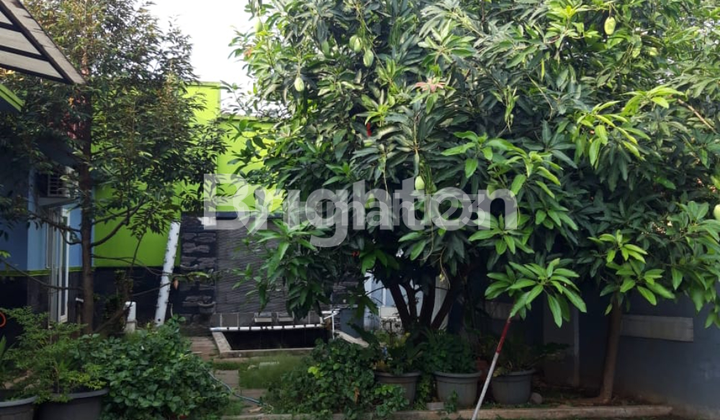 Single-Story House with a Spacious Yard Near Serpong Toll Gate 2