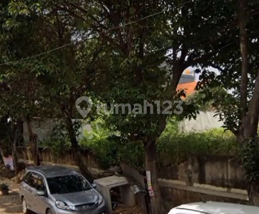 Premium Plot Location Just Steps Away from Bidakara Building South Jakarta