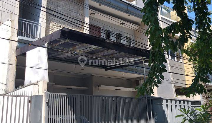 Dijual Rumah Bagus Siap Huni di Tanjung Duren 1