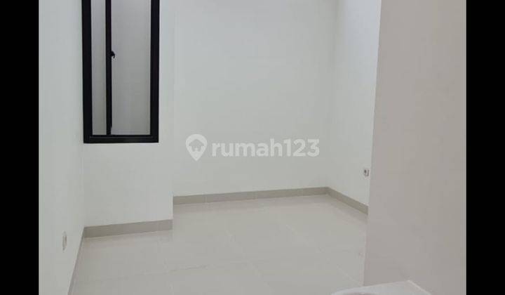 Rumah Minimalis Di Taman Ratu 2