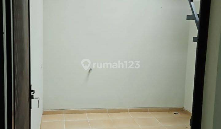 Dijual Rumah Baru Minimalis di Taman Ratu 2