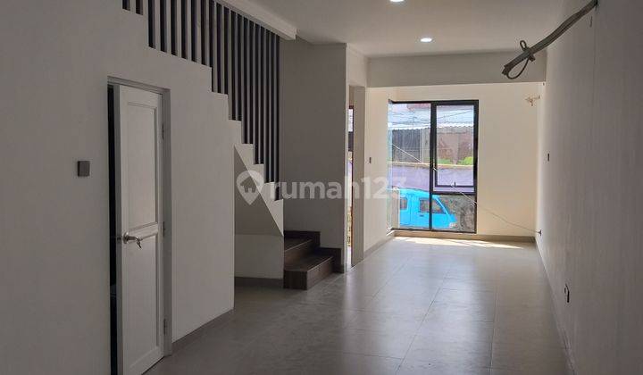 Dijual Rumah Baru Minimalis di Greenville 2