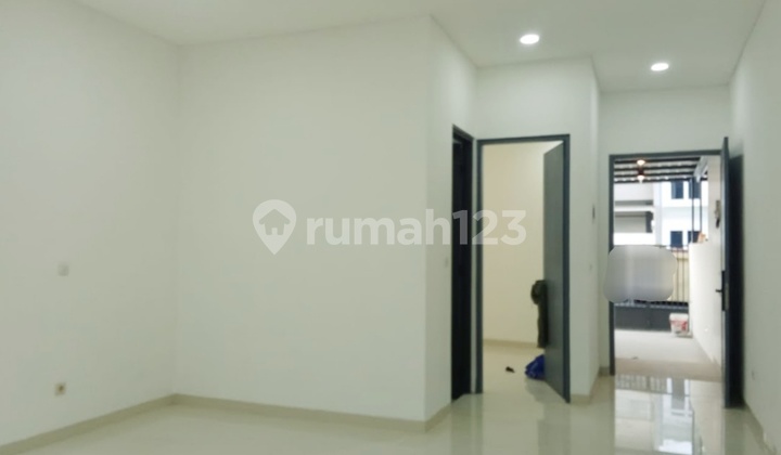 For Sale New Modern Minimalist House in Metland 2