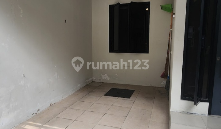 For Sale Second House Ready to Occupy in Tanjung Duren 2