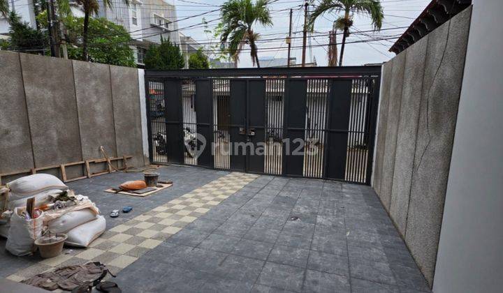 Dijual Rumah Minimalis di Sunrise Garden 2