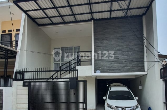 Dijual Rumah Second Siap Huni di Tanjung Duren