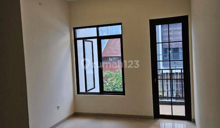 Dijual Rumah Baru Minimalis Di Taman Ratu 2