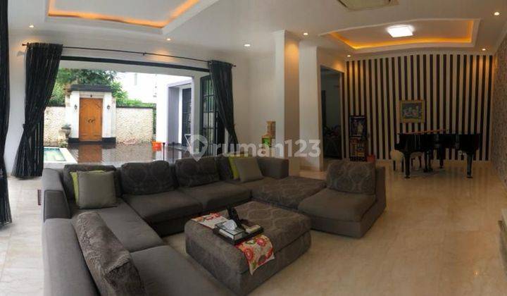 Dijual Cepat Rumah Mewah Full Furnished Di De Park Bsd City 2