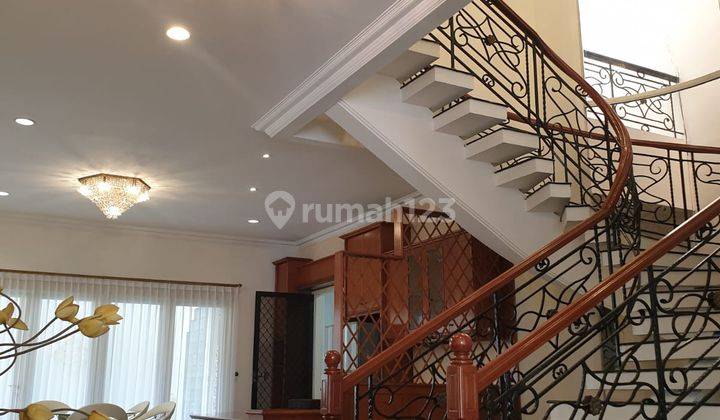 Disewakan Rumah Bagus Furnished Rapih, Siap Huni Di Giriloka 3 Bsd 3