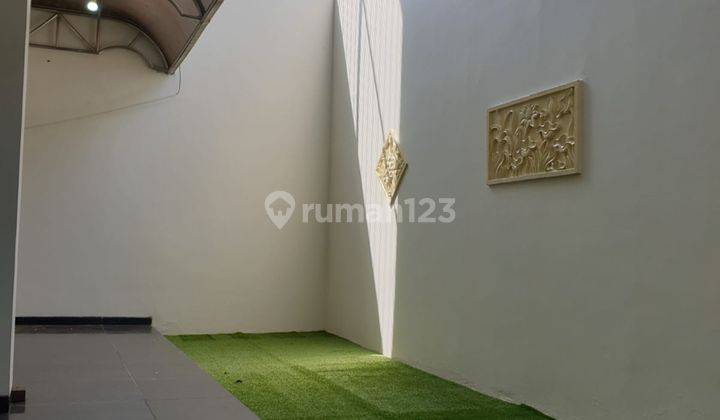 Disewakan Rumah Bagus Furnished Rapih, Siap Huni Di Giriloka 3 Bsd 8