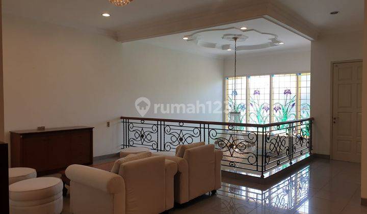 Disewakan Rumah Bagus Furnished Rapih, Siap Huni Di Giriloka 3 Bsd 12