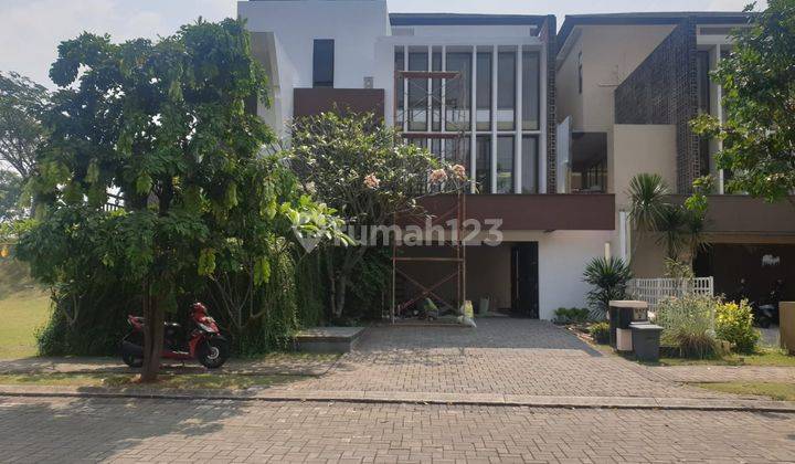 Dijual Rumah Bagus Rapih Di Cluster De Brassia De Park Bsd 1