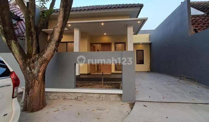 Dijual Rumah Bagus Modern Cantik Siap Huni Di Anggrek Loka Bsd 1