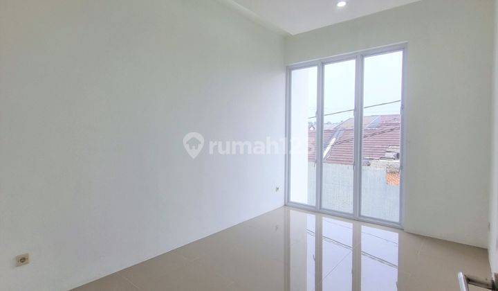  Dijual Rumah Baru Renovasi Siap Huni Di Paradise Serpong City 2