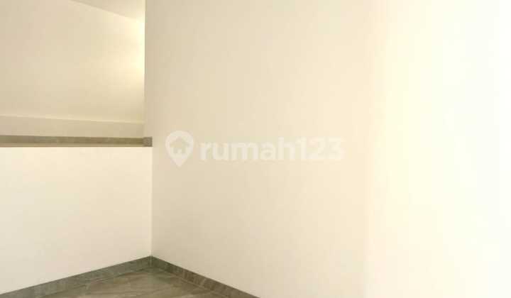 Beautiful Brand New 3-Story House Ready for Occupancy in BSD City 2