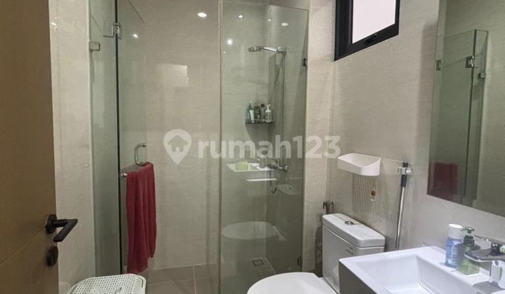 Beautiful House in ZORA BSD 3 Floors Fully Furnished Ready to Live 2