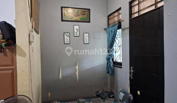 ruang tamu rumah 2 lt shm 3